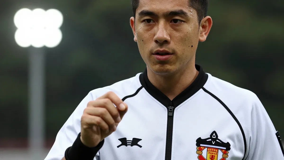 Boston United Referee Focus: Zac Kettles Takes Charge