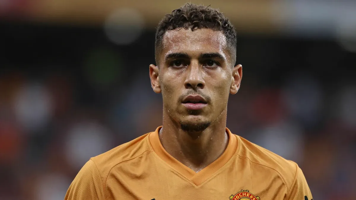 Paul Hurst's Boston United look to recover from a last-gasp defeat as they prepare for a very different test against...