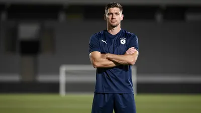 Boston United sign Canavan and Wheeldon ahead of National League opener