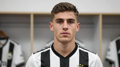 Boston United secure loan signing of Derby County's Jake Rooney